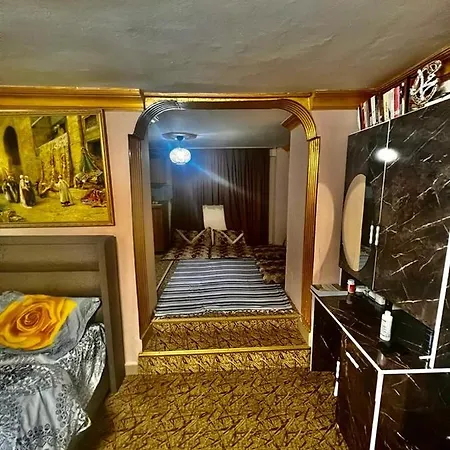 Hotell Sur1 3*